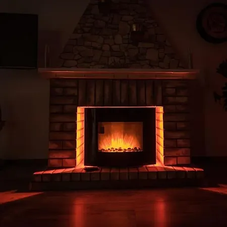 Schoene Lichtdurchflutete Mit Balkon