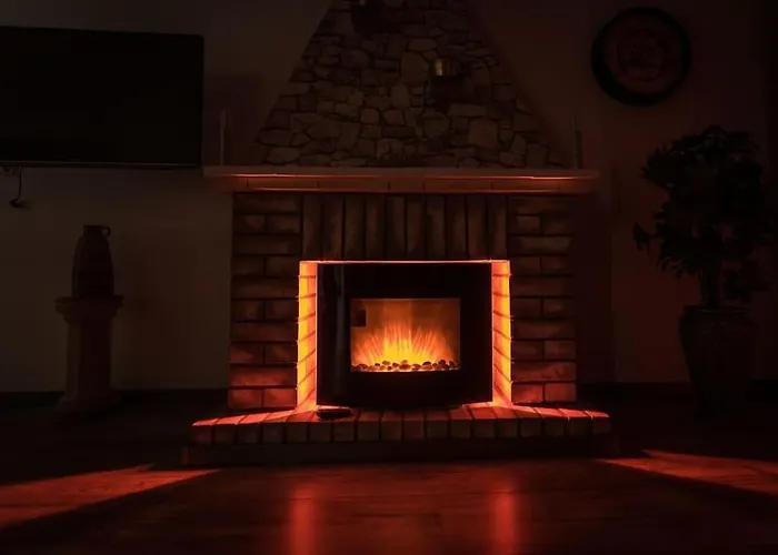 Schoene Lichtdurchflutete Mit Balkon